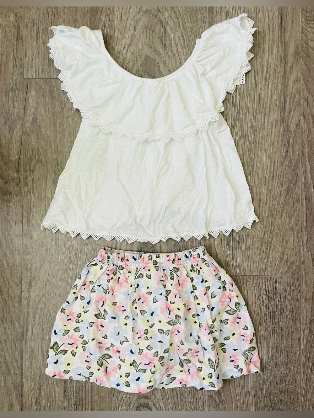 GAP Carter’s Toddler Girl Outfit 4-5T White Floral Set Of 2 Skort Shirt Summer